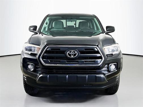 2016 Toyota Tacoma SR5