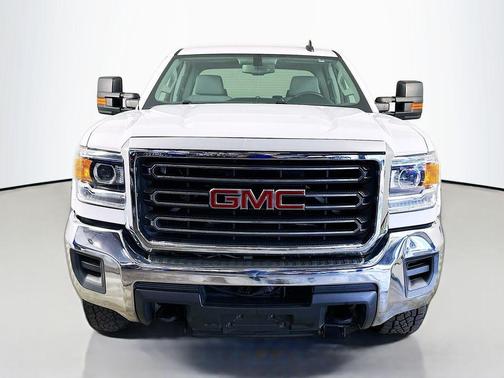 Summit White 2017 GMC Sierra 2500 SLE