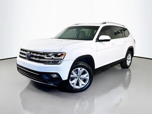 Pure White 2018 Volkswagen Atlas 2.0T SE