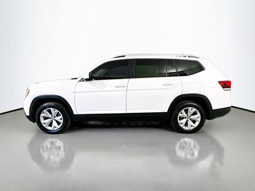 Pure White 2018 Volkswagen Atlas 2.0T SE