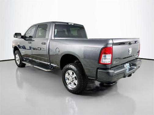 2019 RAM 2500 Big Horn Crew Cab 4x4 6'4' Box