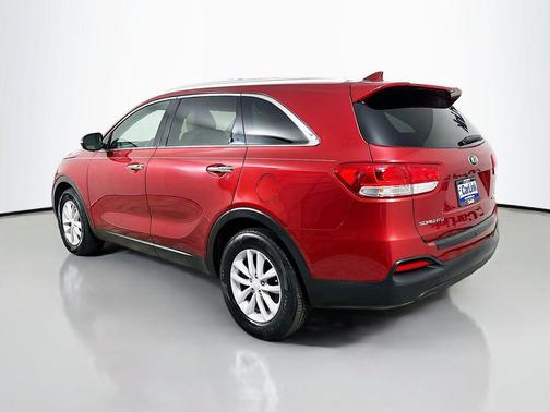 Remington Red 2018 Kia Sorento LX