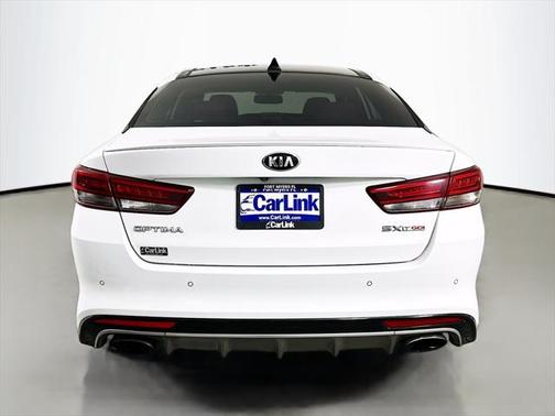 2017 Kia Optima SX Turbo