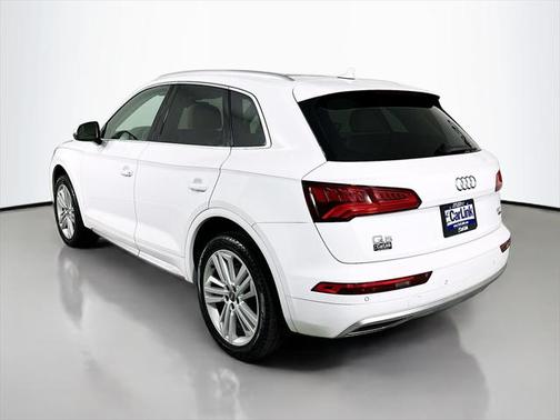 2018 Audi Q5 2.0T Premium Plus