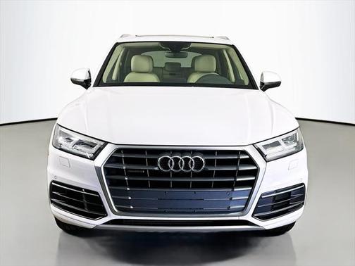 2018 Audi Q5 2.0T Premium Plus