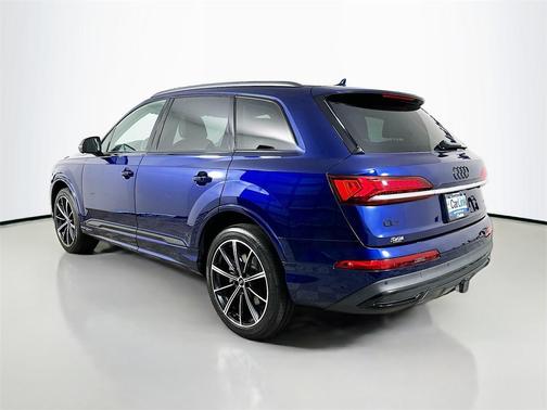 2021 Audi Q7 55 Premium Plus