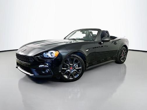 2017 FIAT 124 Spider Base