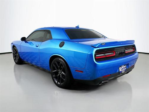 2015 Dodge Challenger SXT Plus