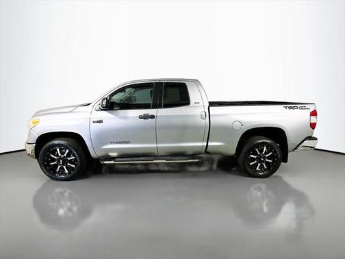 2016 Toyota Tundra SR5