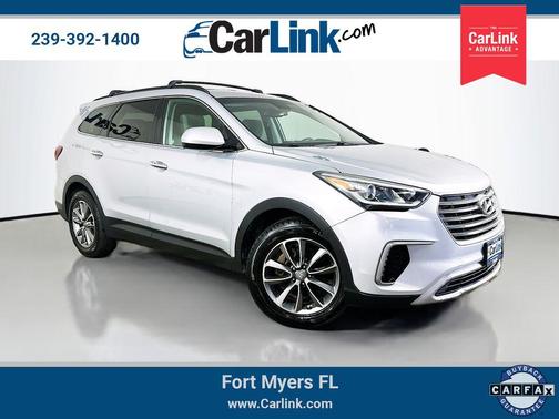 2017 Hyundai SANTA FE SE