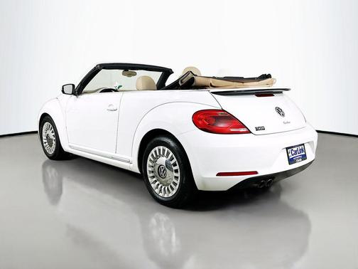 Pure White 2016 Volkswagen Beetle 1.8T SE