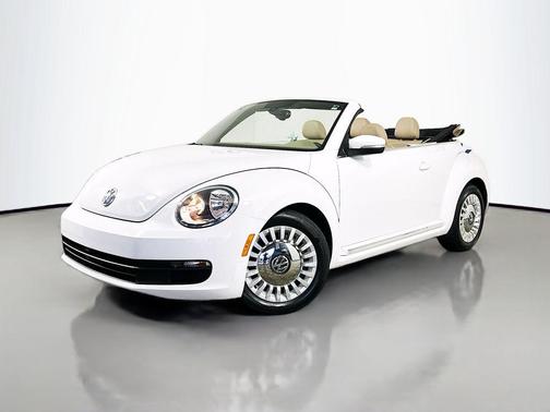 Pure White 2016 Volkswagen Beetle 1.8T SE