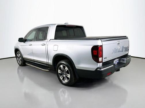 Lunar Silver Metallic 2019 Honda Ridgeline RTL