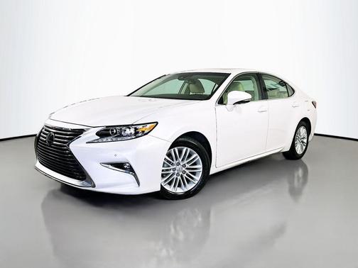 2016 Lexus ES 350 Base