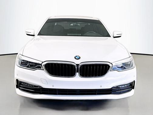 Alpine White 2017 BMW 540 540i