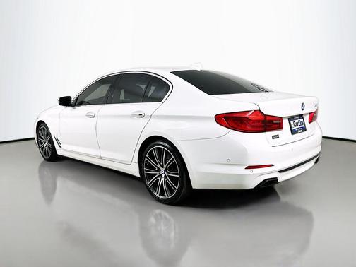 Alpine White 2017 BMW 540 540i