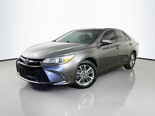 Predawn Gray Mica 2017 Toyota Camry SE