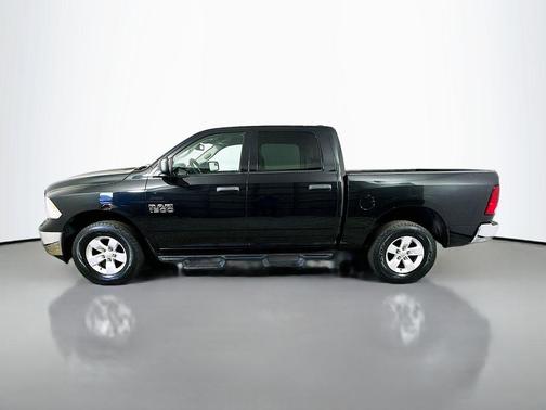 Brilliant Black Crystal Pearlcoat 2015 RAM 1500 Tradesman