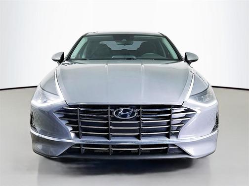 2020 Hyundai SONATA SE