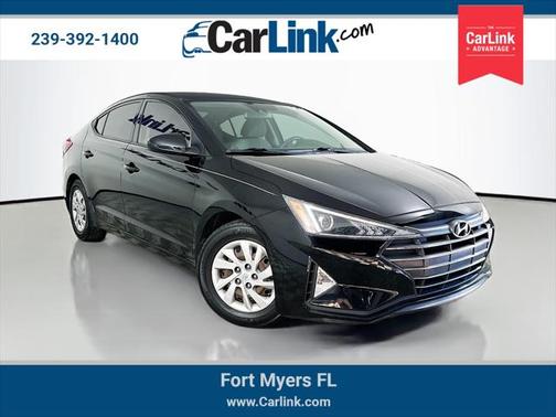2020 Hyundai ELANTRA SE