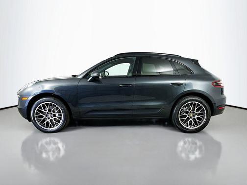 2017 Porsche Macan S
