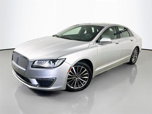 2017 Lincoln MKZ Base