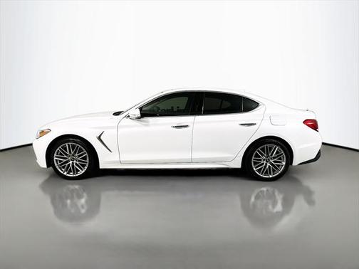 2020 Genesis G70 2.0T RWD