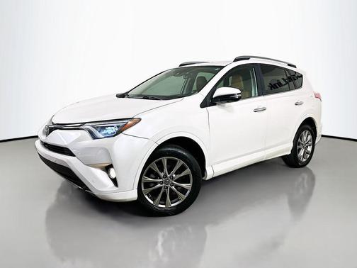 2017 Toyota RAV4 Platinum