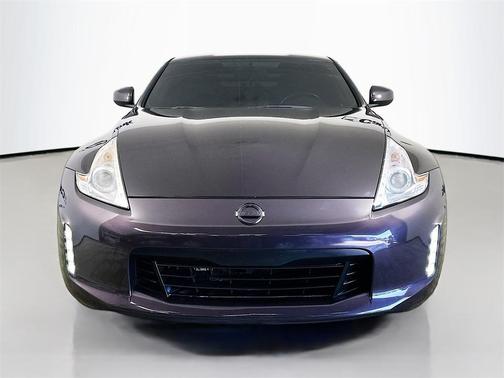 2017 Nissan 370Z Base