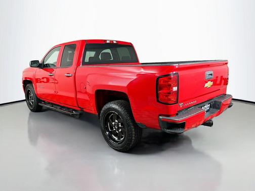 Red Hot 2017 Chevrolet Silverado 1500 Custom