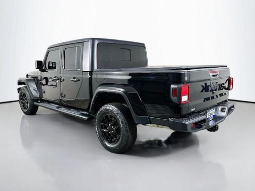 2022 Jeep Gladiator Sport S