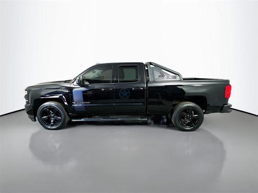 2017 Chevrolet Silverado 1500 Custom