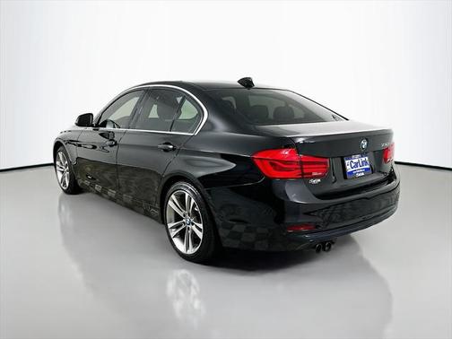 2018 BMW 330 330i