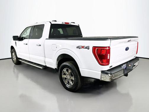 Oxford White 2022 Ford F-150 XLT