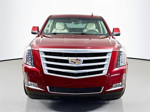 2016 Cadillac Escalade Luxury