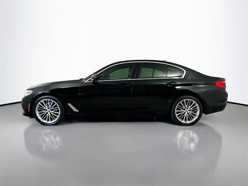 2020 BMW 530 530i
