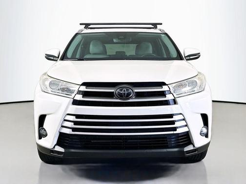Blizzard Pearl 2018 Toyota Highlander XLE