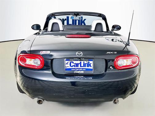 2014 Mazda MX-5 Miata Sport