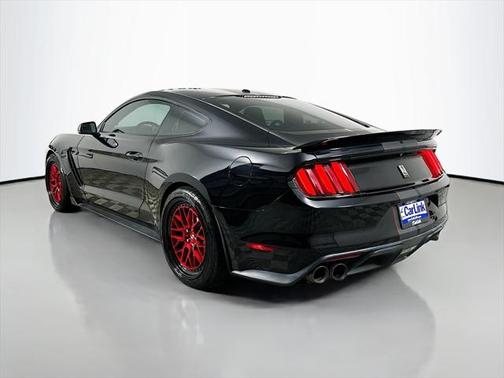 2018 Ford Shelby GT350 Base