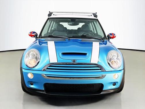 2005 MINI Cooper S Base