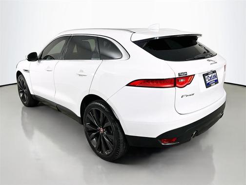 2018 Jaguar F-PACE 35t Portfolio