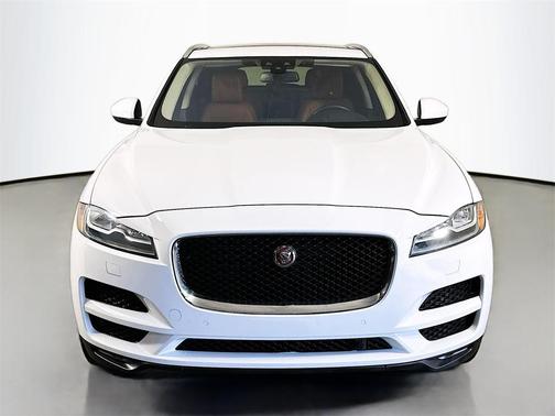 2018 Jaguar F-PACE 35t Portfolio