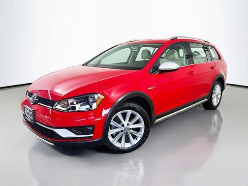 2017 Volkswagen Golf Alltrack TSI S