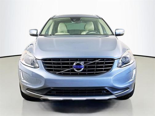 2017 Volvo XC60 T5 Inscription