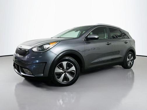 2017 Kia Niro LX