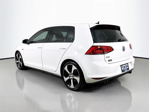 2017 Volkswagen Golf GTI 2.0T S 4-Door