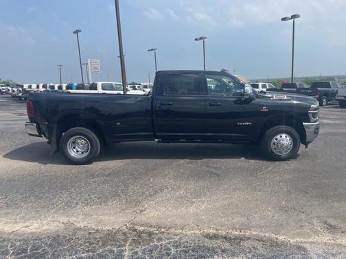 2025 RAM 3500 Laramie