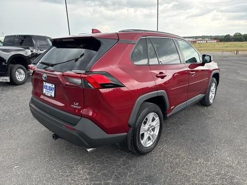 2021 Toyota RAV4 Hybrid LE