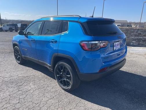 2025 Jeep Compass Latitude
