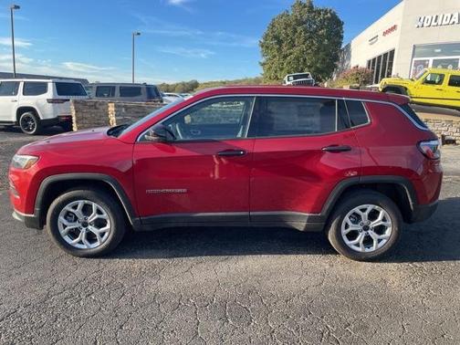2025 Jeep Compass Sport